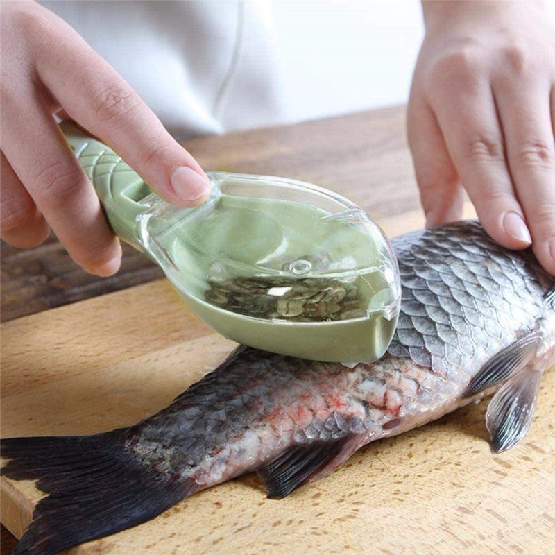 Compact fish cleaning tool